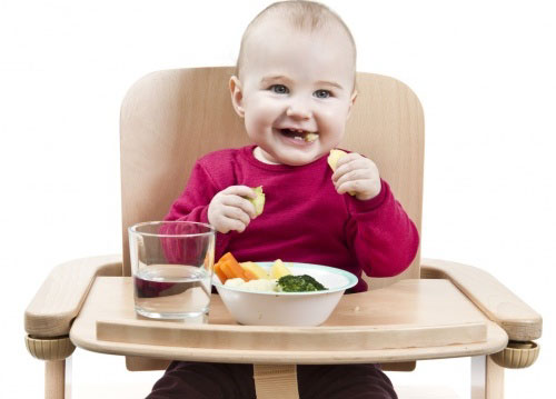 تغذیه کودکان از بدو تولد تا یک سالگی