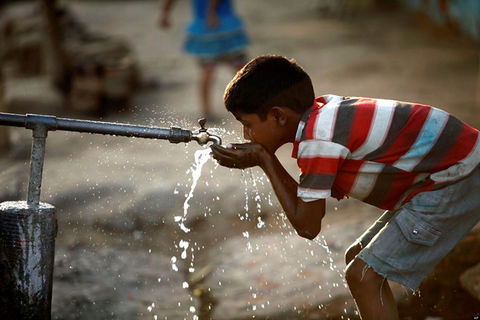 پاورپوینت ارایه اموزش بهداشت آب به روستاییان