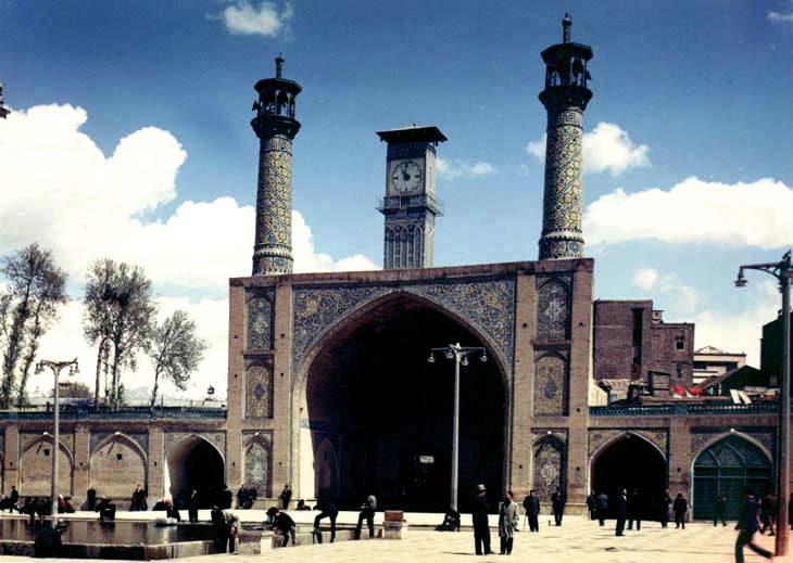 پاورپوینت کامل و جامع با عنوان معماری مسجد امام خمینی (مسجد شاه) تهران در 54 اسلاید