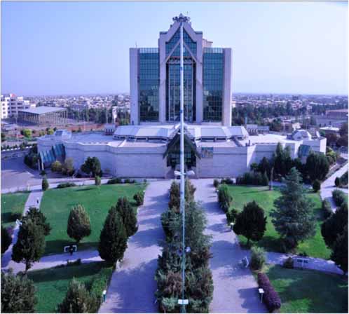 پاورپوینت کامل و جامع با عنوان بررسی شهر رفسنجان در 50 اسلاید