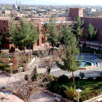 پاورپوینت کامل و جامع با عنوان بررسی شهر گلپایگان در 66 اسلاید