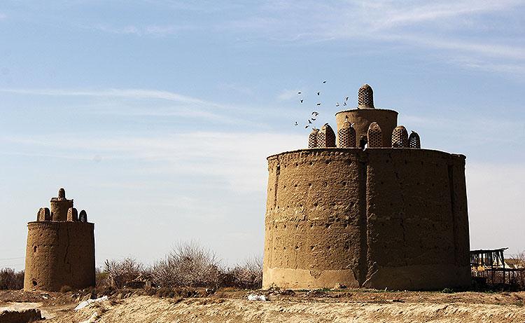 پاورپوینت کامل و جامع با عنوان بررسی شهر خوراسگان در 28 اسلاید