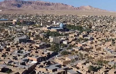 پاورپوینت کامل و جامع با عنوان بررسی شهر خور در استان اصفهان در 25 اسلاید