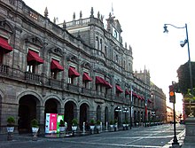 پاورپوینت کامل و جامع با عنوان بررسی شهر پوئبلا در مکزیک در 20 اسلاید