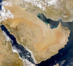 پاورپوینت کامل و جامع با عنوان بررسی جغرافیای کشور عربستان سعودی در 18 اسلاید