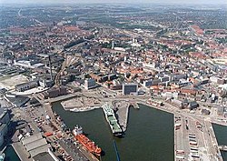 پاورپوینت کامل و جامع با عنوان بررسی شهر آرهوس در دانمارک در 20 اسلاید