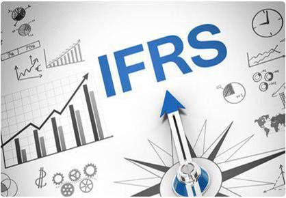 دانلود پاورپوینت ارائه صورت‌های مالی طبق IFRS