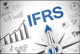 دانلود پاورپوینت پذیرش و پیاده سازی استانداردهای بین المللی گزارشگری مالی(IFRS)