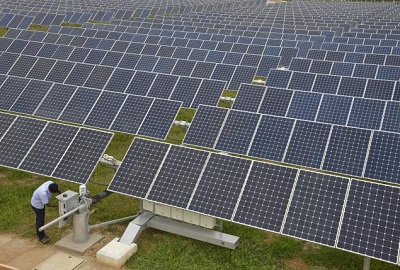 دانلود پاورپوینت معرفی طرز کار نیروگاه خورشیدی