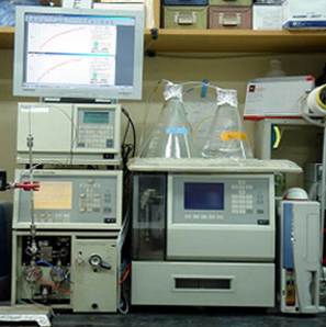 دانلود پاورپوینت کروماتوگرافی مایع با کارایی بالا(HPLC)