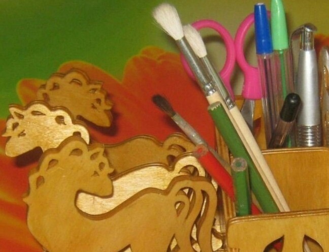 طرح معرق جامدادی با اسب