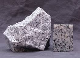 دانلود   پاورپوینت زمین شناسی - سنگ های آذرین