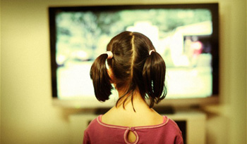مقاله بررسی نقش رسانه‌های جمعی (با تاکيد بر تلويزيون) در الگو پذيری و رفتار کودکان