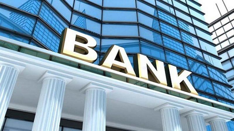 مقاله ترجمه شده اثر ضعف کنترل داخلی بانک­های تجاری بر ذخایر وام­ های زیان­ ده و مقررات