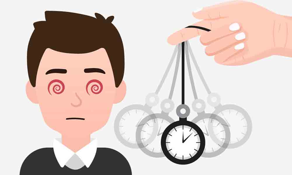 پاورپوینت آشنایی با کاربردهای هیپنوتیزم درمانی