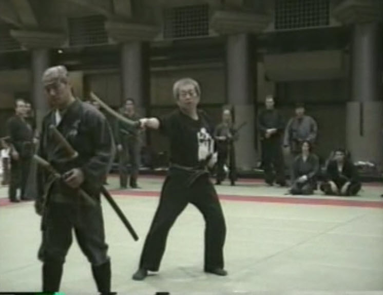 آموزش شمشیر "کاتانای سامورایی" با تدریس استاد هاتسومی