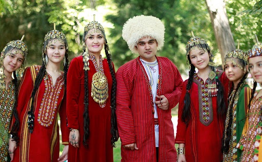 راهنما و تحقیق جامع درباره زبان ترکمنی