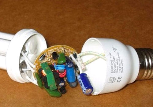 راهنمای جامع تعمیر لامپ کم مصرف