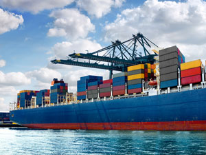 نقش حمل و نقل دریایی در توسعه تجارت بین المللی