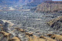 تحقیق درباره " ژئومورفولوژی Geomorfelogos " در 30 صفحه