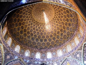 پاورپوینت مسجد شیخ لطف الله برای درس آشنایی با معماری اسلامی